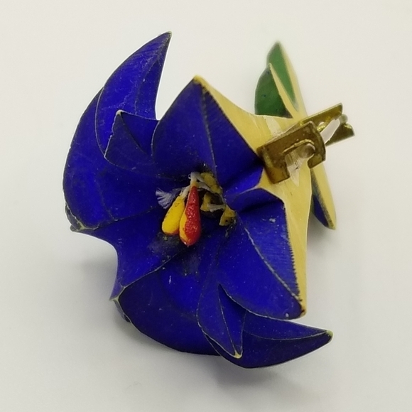 Gentian Violet Lily Mid Century Brooch Pin 30s Painted C Hook Closure Blue Vtg - Picture 4 of 12
